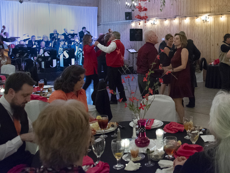 Valentines Dinner and Dance at the Bell Buckle Banquet Hall